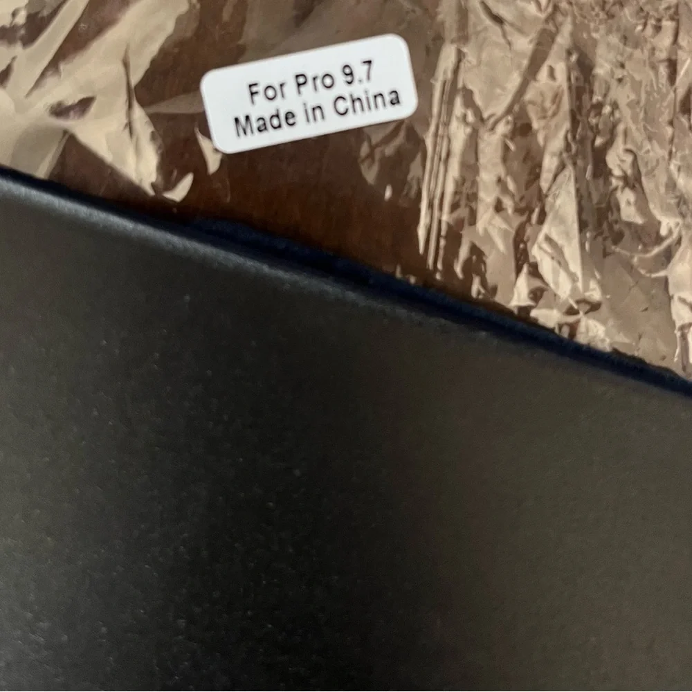 iPro 9.7 cover with organizer. Still in packaging